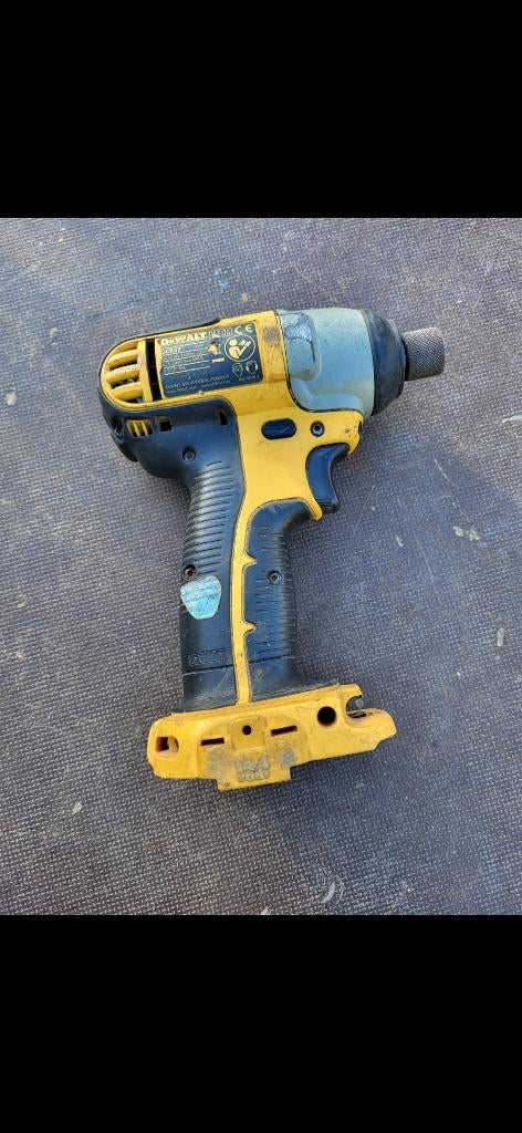 Dewalt  klop mach, Enlèvement