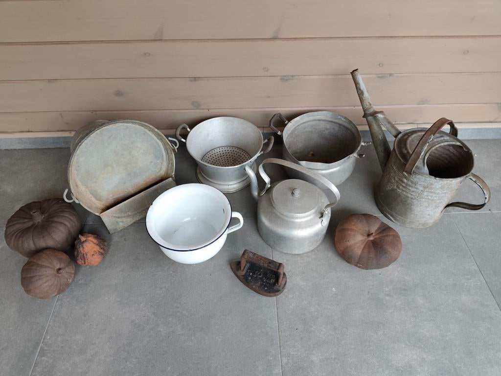 Een partij antieke spullen, Ophalen