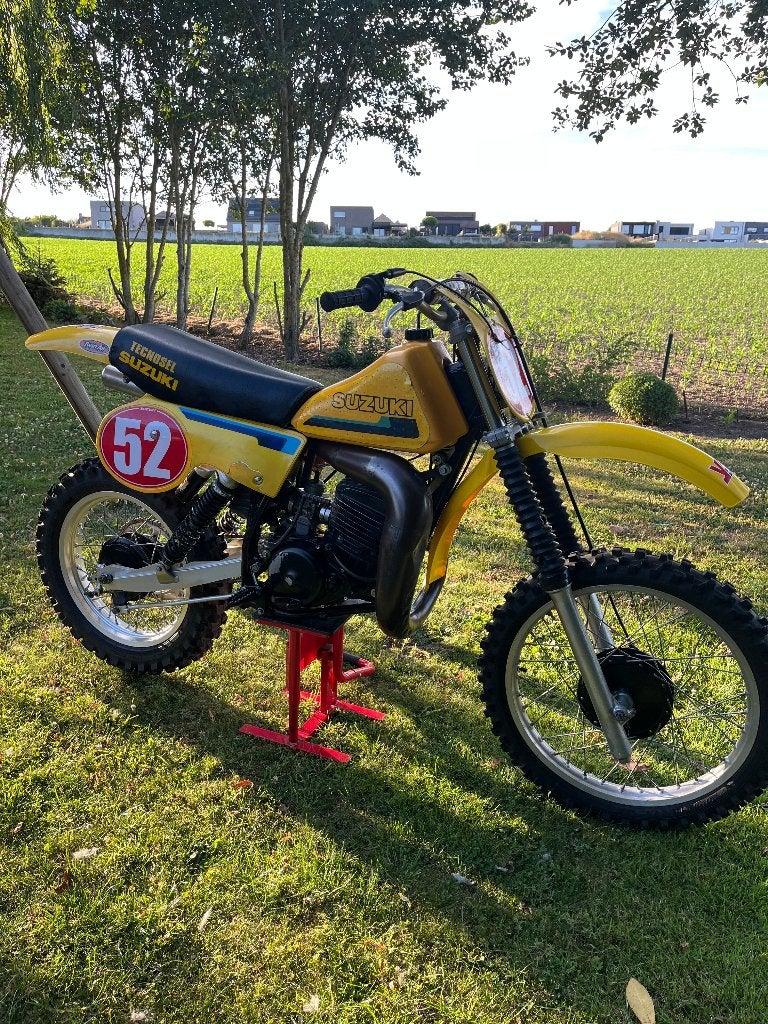 SUZUKI RM 420, Motorrijbewijs A, Crossmotor, Meer dan 35 kW, 420 cc