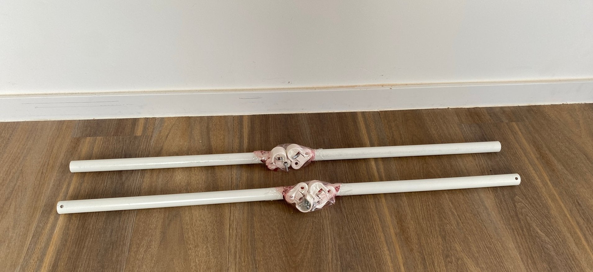 2x IKEA Komplement kledingroede, Enlèvement