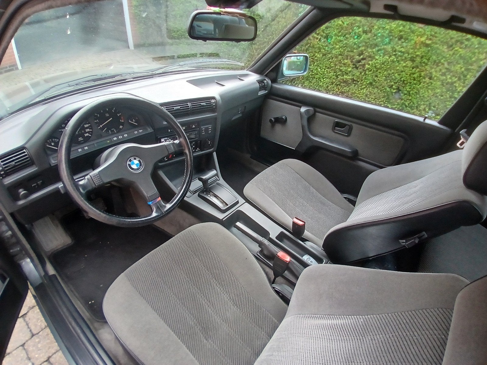 BMW 325I e30 Coupe,173000 km gelopen met CARPASS!!, foto 12