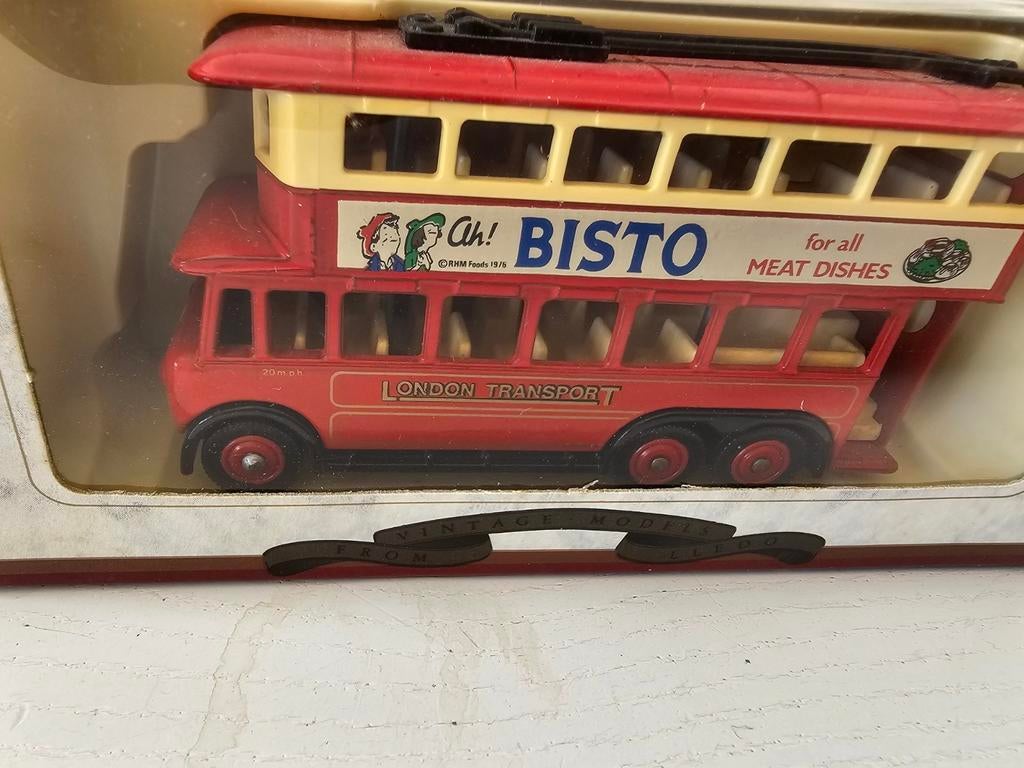 LLEDO - DAYS GONE - DG41003 1928 KARRIER TROLLEYBUS - BISTO, Ophalen of Verzenden