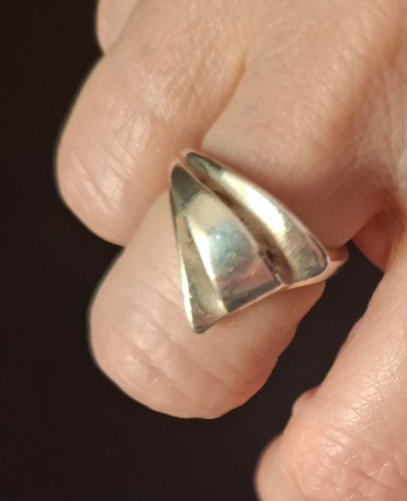 Bague argent réglable en pointe, Bijoux, Sacs & Beauté, Bagues, Enlèvement ou Envoi, Femme ou Homme, Comme neuf, 17 à 18
