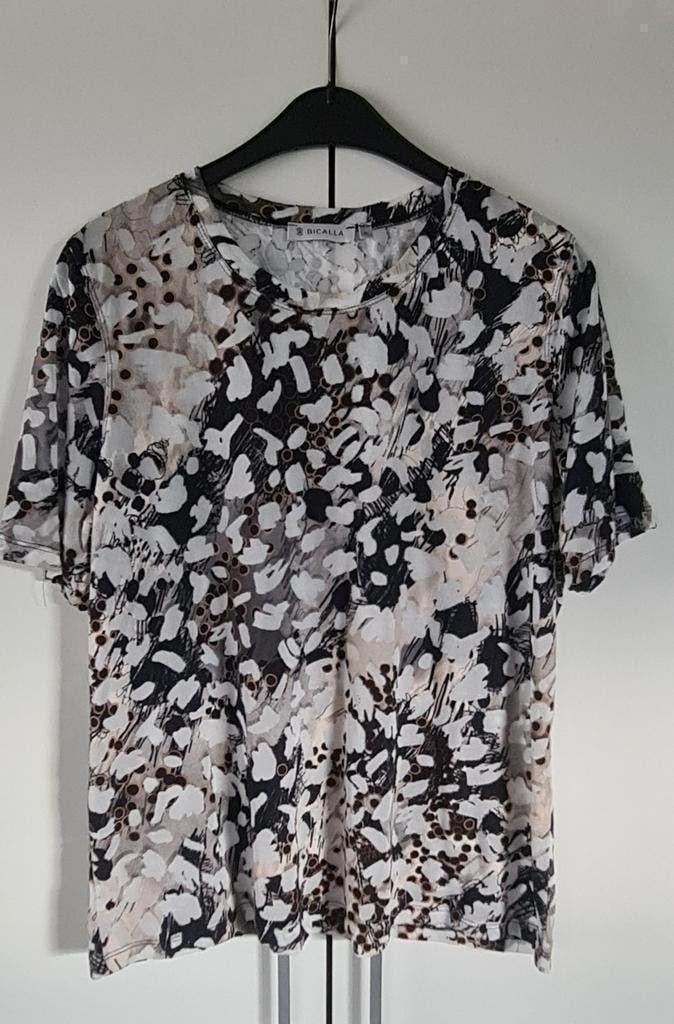 T-shirt "Bicalla", maat XL, Maat 46/48 (XL) of groter, Ophalen of Verzenden, Zo goed als nieuw, Korte mouw