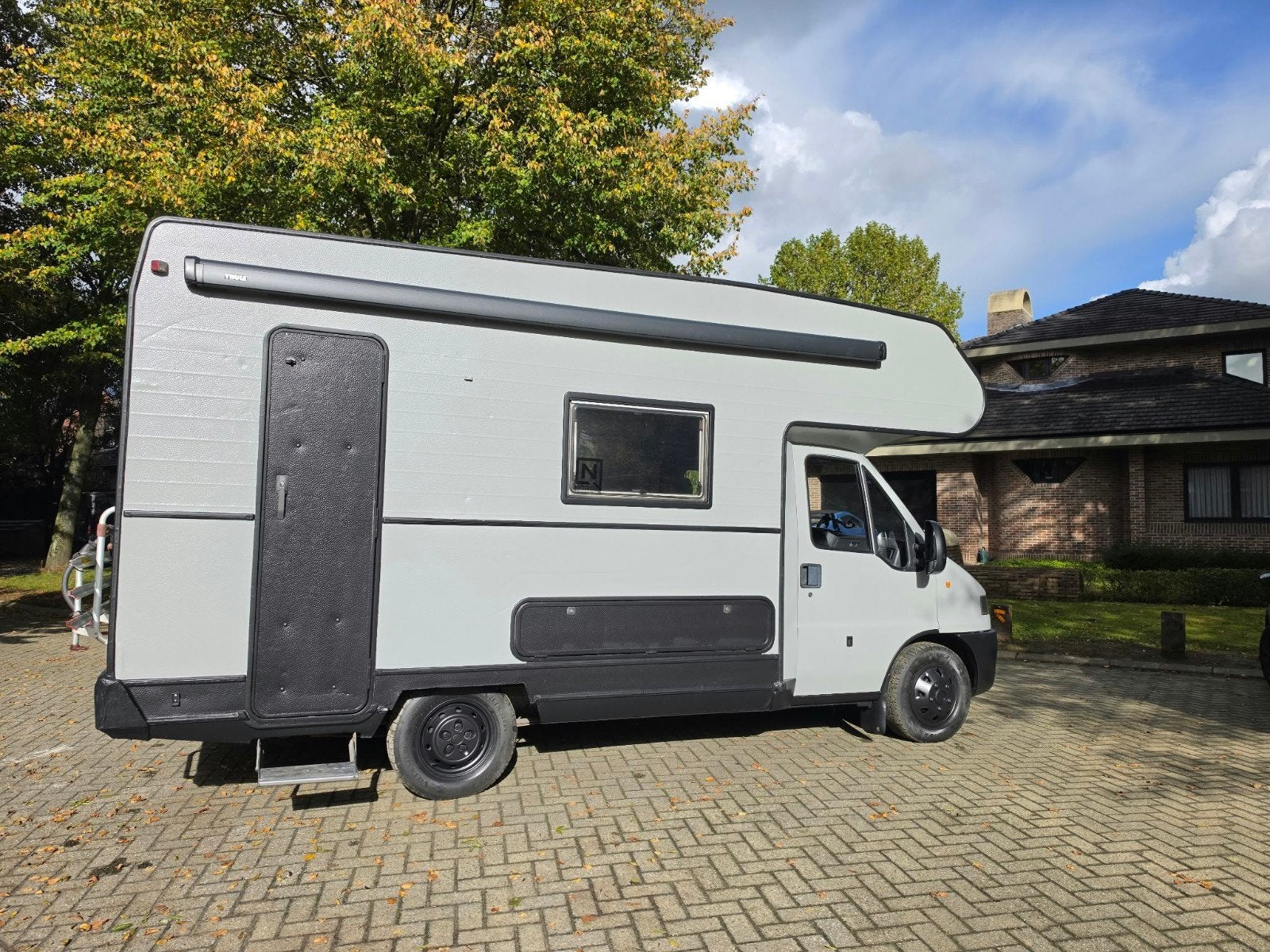 Gerenoveerd Mobilhome/camper. UNIEK exemplaar, Buscamper of Camperbus, Boiler, Ford, Particulier