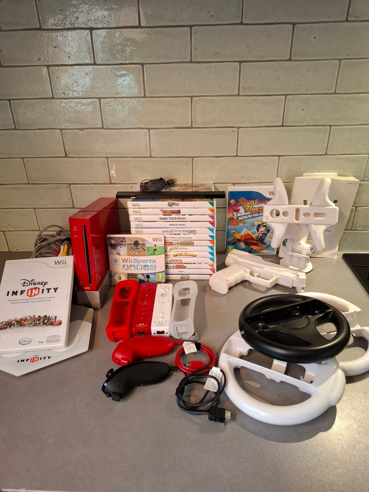 Nintendo Wii Red Edition Complete Set + extra's, Ophalen