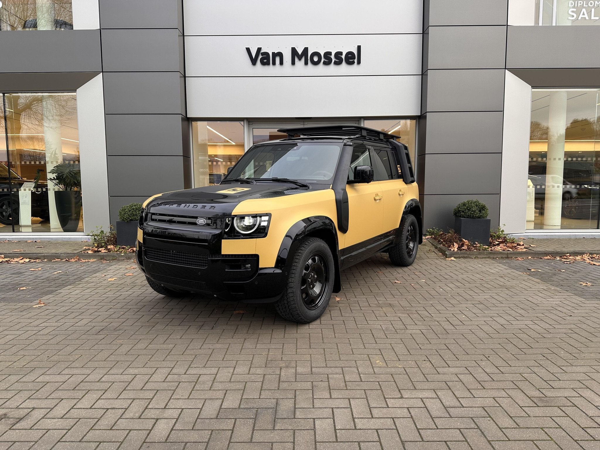 Land Rover Defender 110 D350 Trophy Edition - Deep Sandglow, Autos, Achat, Jaune, 257 kW, 5 portes