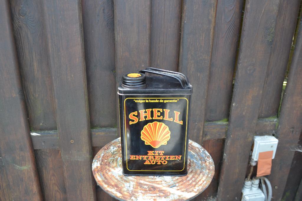 Ancien Bidon Shell  de format moyen, Collections, Marques & Objets publicitaires, Enlèvement ou Envoi, Utilisé