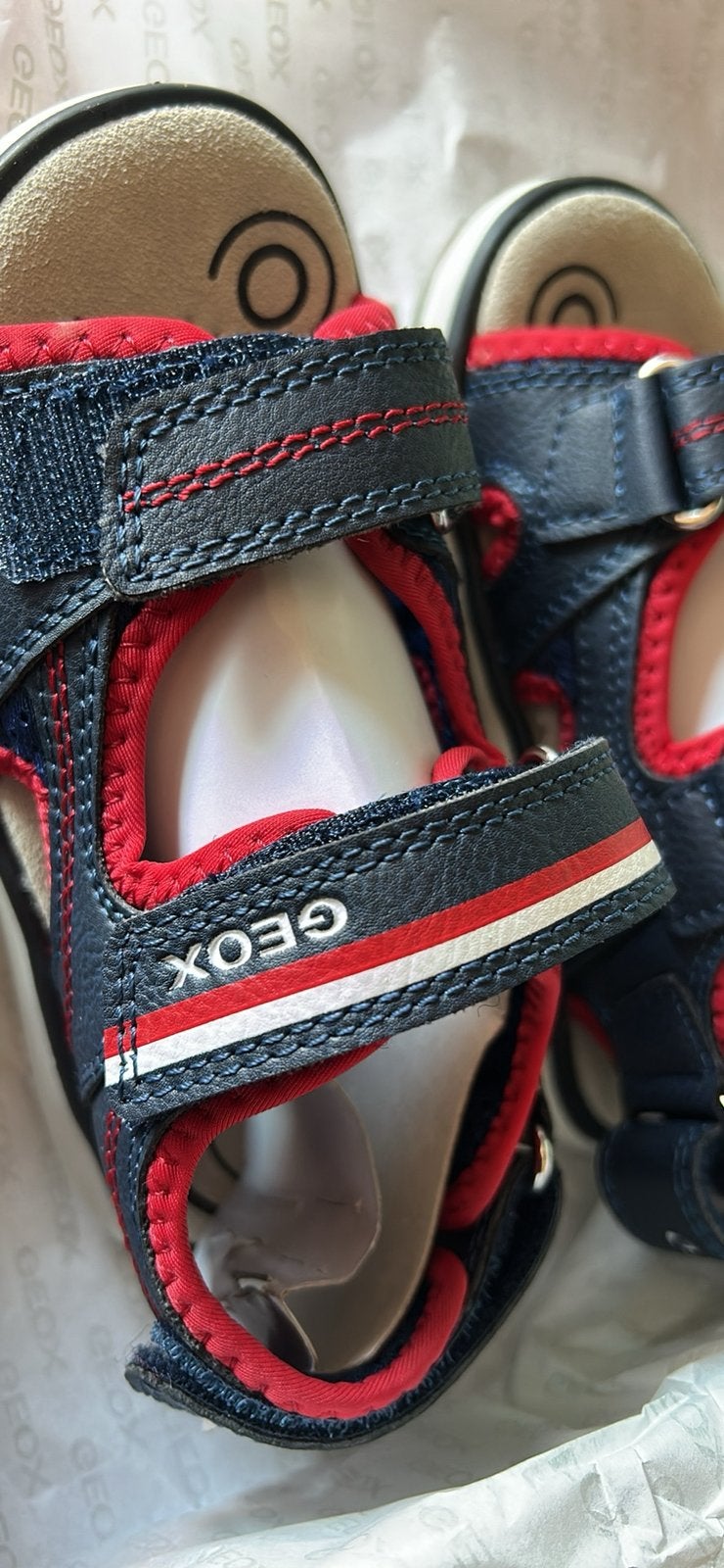 geox, Enfants & Bébés, Vêtements enfant | Chaussures & Chaussettes, Enlèvement, Comme neuf