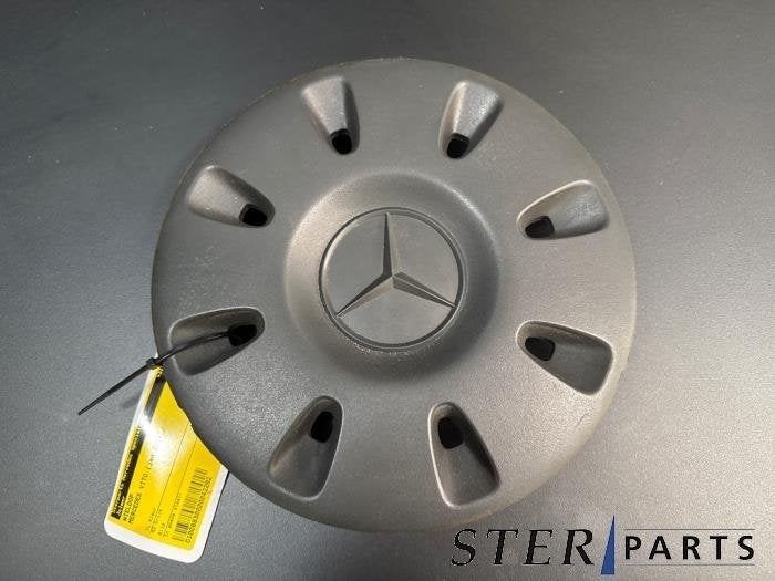 Enjoliveur d'un Mercedes Vito, Autos : Pièces & Accessoires, Véhicule de tourisme, -, 3 mois de garantie, Utilisé