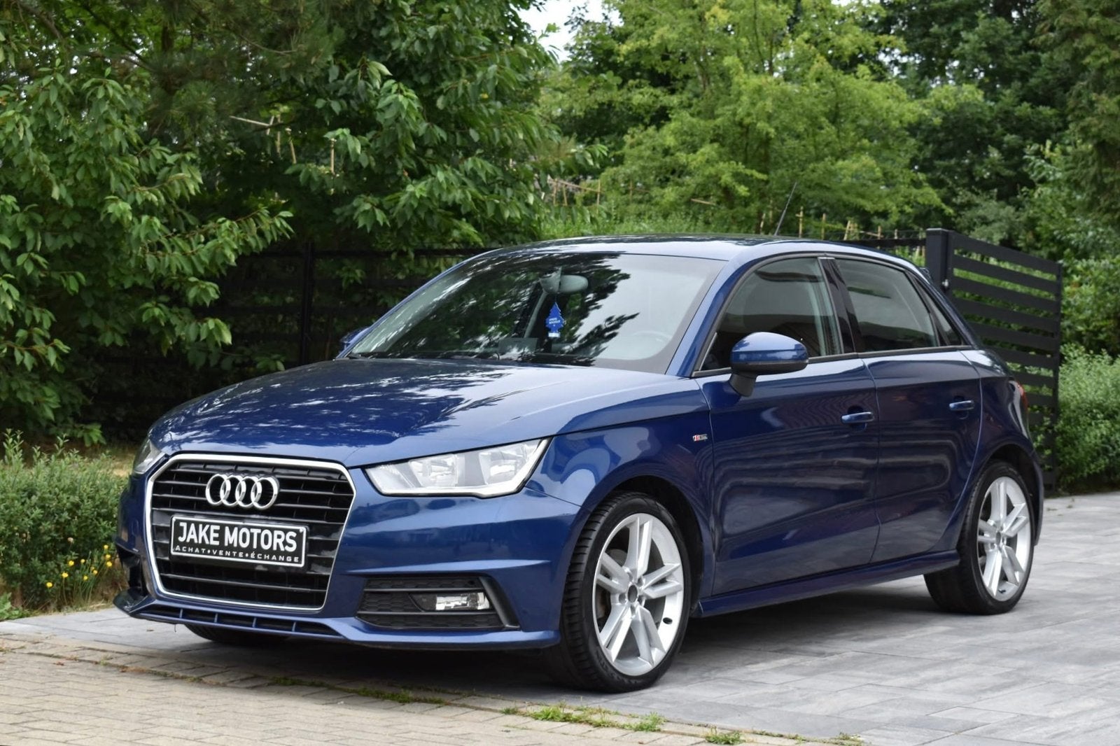 A1 Sportback 1.4 TDi/S-LINE/GRANTIE/, Auto's, Audi, Voorwielaandrijving, https://public.car-pass.be/vhr/4bb377e5-f0d6-4d80-ab7b-6c4ca869ab79