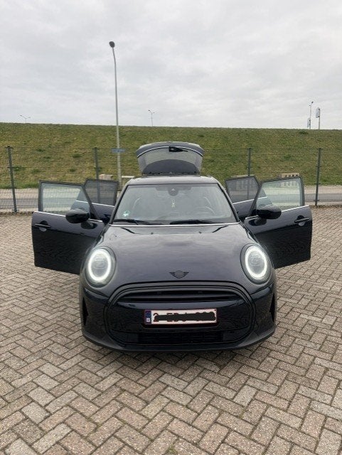 MINI Cooper 5D Automaat 2023 | Enigmatic Black Metallic, Auto's, Mini, Particulier, Cooper, Achteruitrijcamera, Elektrische buitenspiegels