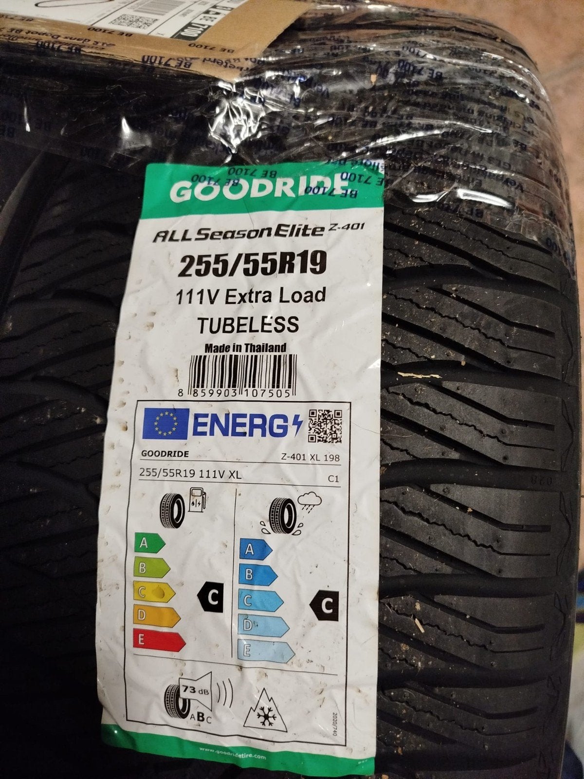 Pneus neufs 4 saisons 255/55 R19, Enlèvement, Neuf
