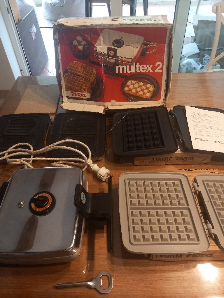 NOVA Belgisch vintage wafelijzer, Ophalen, Uitneembare platen, Gebruikt