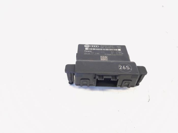 Gateway module van een Volkswagen Passat, Gebruikt, -, Volkswagen, -