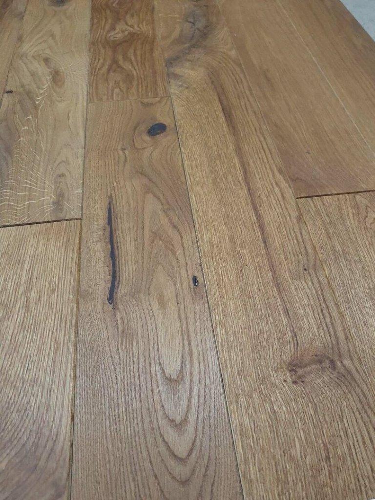PARQUET EN BOIS : 105 M2 EN CHÊNE MASSIF - HUILÉ NATUREL, Enlèvement