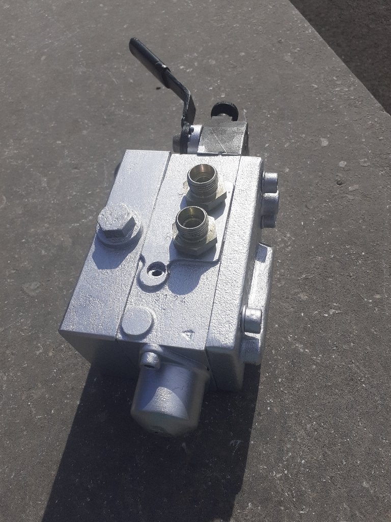 hydraulische klep, Enlèvement, Comme neuf