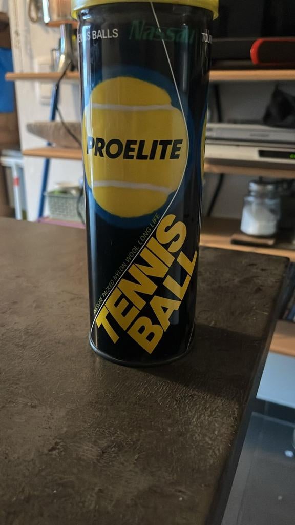 3 nieuwe tennisballen in koker, Ophalen, Nieuw, Ballen, Overige merken