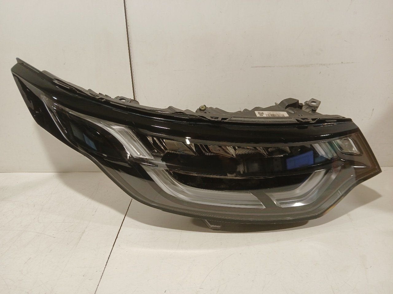 Koplamp rechts Land Rover Discovery, Onderdelen@venauto.nl, Van der Ven Autorecycling B.V., Ettenseweg 76, 4706 PB Roosendaal, The Netherlands