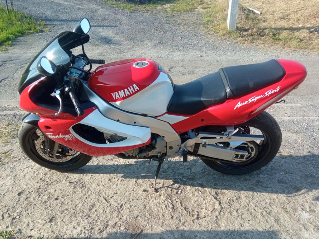 Yamaha yzf 1000r thunderace, Motos, Motos | Yamaha, Particulier