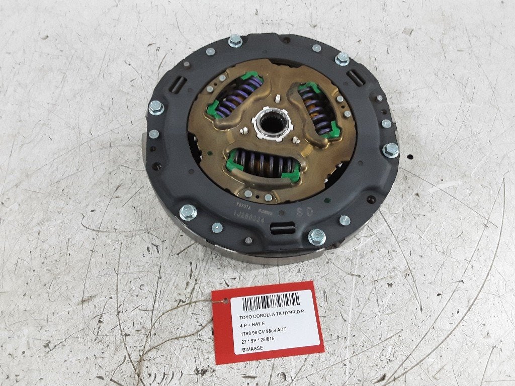 VLIEGWIEL DUBBELE MASSA Toyota Corolla (E21) (1J250334), Gebruikt, Mevr. I. Hauben, Toyota, Rue de l'Espoir 34 34
4030  GRIVEGNÉE, BE
