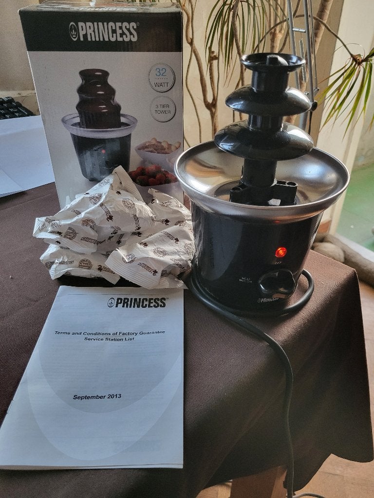 Princess gloednieuwe chocoladefontein, Ophalen of Verzenden, Nieuw, Elektrisch
