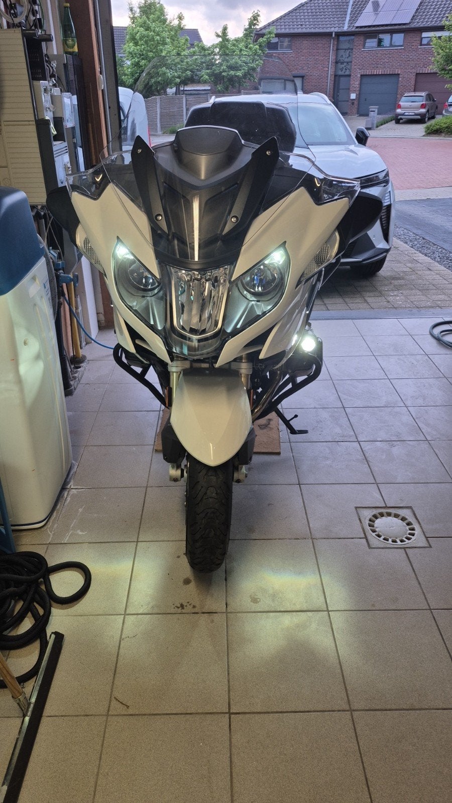 BMW R1200RT lc liquid cooled 2018 nieuwstaat, Motoren, Handvatverwarming, 2 cilinders, Motorrijbewijs A, Gebruikt