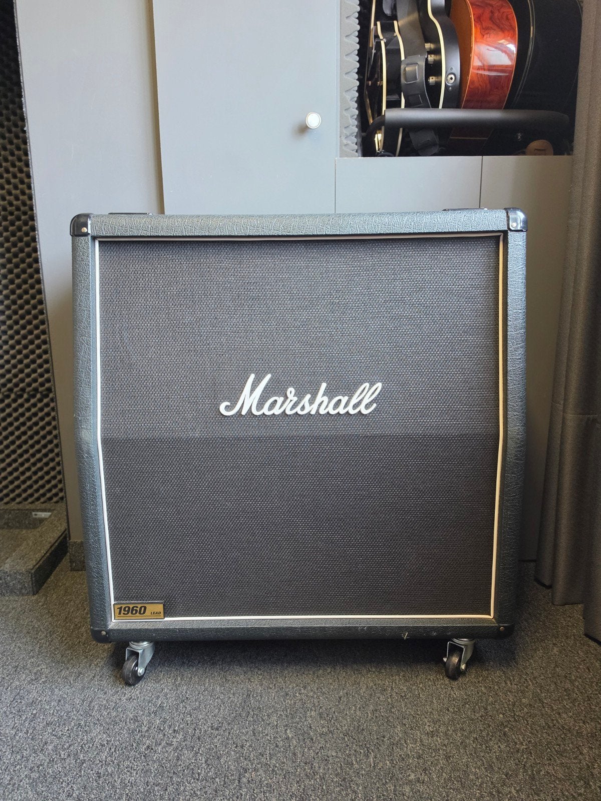 Marshall 1960A 300W 4x12, Muziek en Instrumenten, Ophalen, Zo goed als nieuw, Gitaar, 100 watt of meer