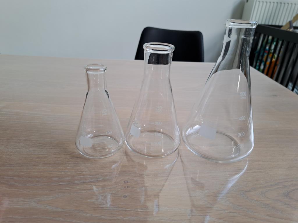 Erlenmeyers 150-250-500 ml (per stuk), Ophalen