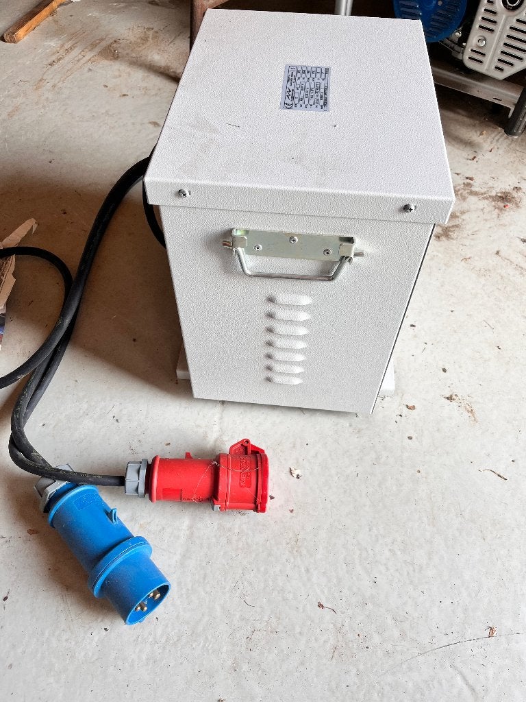 Transformateur 10 KVA 400 - 230 V, Enlèvement, Comme neuf, Autres marques, Autres types