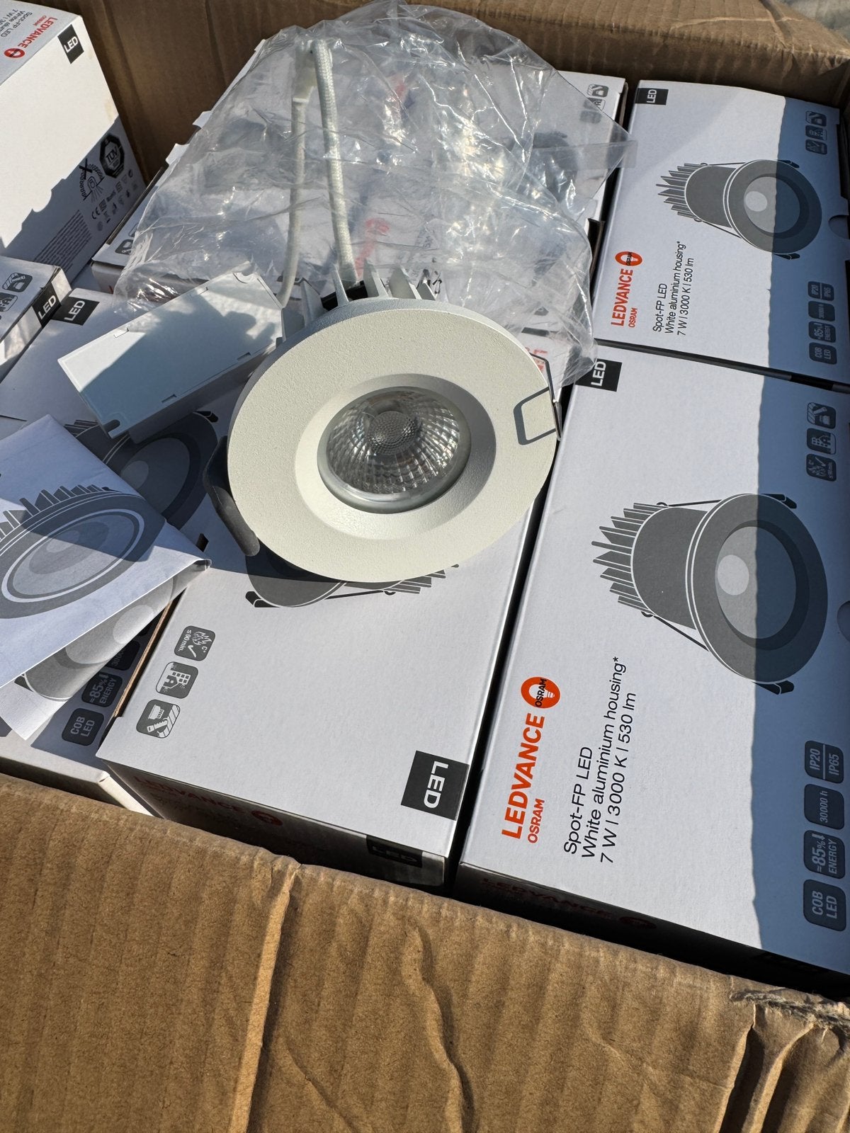 Ledvance spot-FP LED 7W 3000K 530 lm nieuw 20 stuks, Enlèvement, Neuf, 10 à 30 watts, Ampoule LED