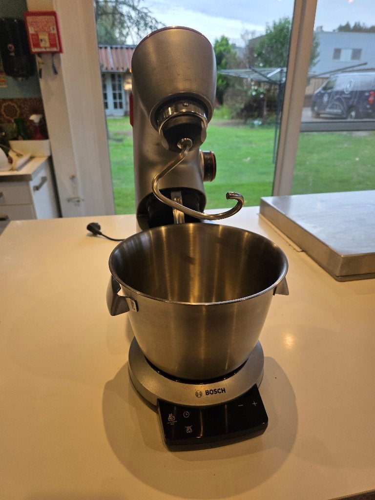 Bosch OptiMUM Serie 8 keukenrobot – MUM9AX5S00, Elektronische apparatuur, 4 liter of meer, Ophalen, Gebruikt, 3 snelheden of meer