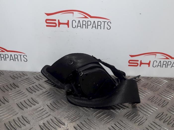 Ceinture de sécurité arrière gauche d'un Volkswagen Polo, Autos : Pièces & Accessoires, Habitacle & Garnissage, Volkswagen, Utilisé