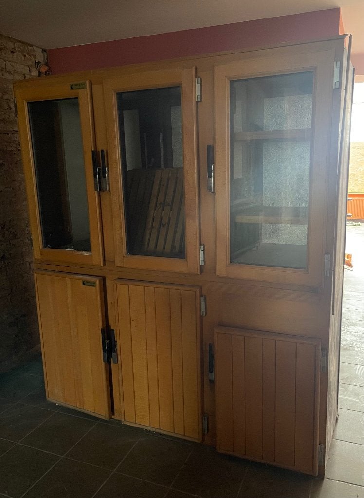 Frigo en bois ouverture deux coté, Enlèvement, Utilisé, Sans bac à congélation