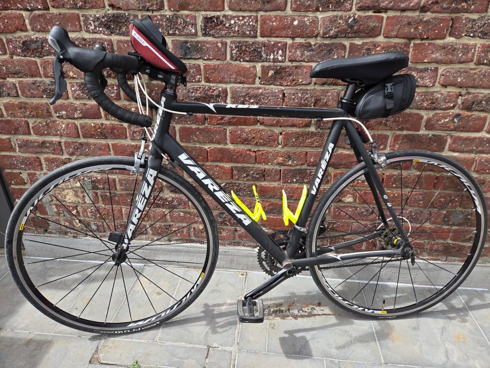 koersfiets vareza, Ophalen
