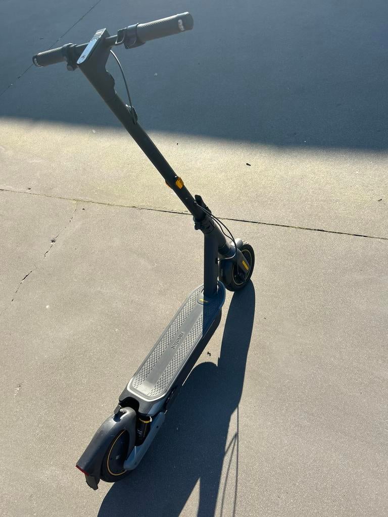 SEGWAY Ninebot KickScooter Max G2E -, Enlèvement, Comme neuf