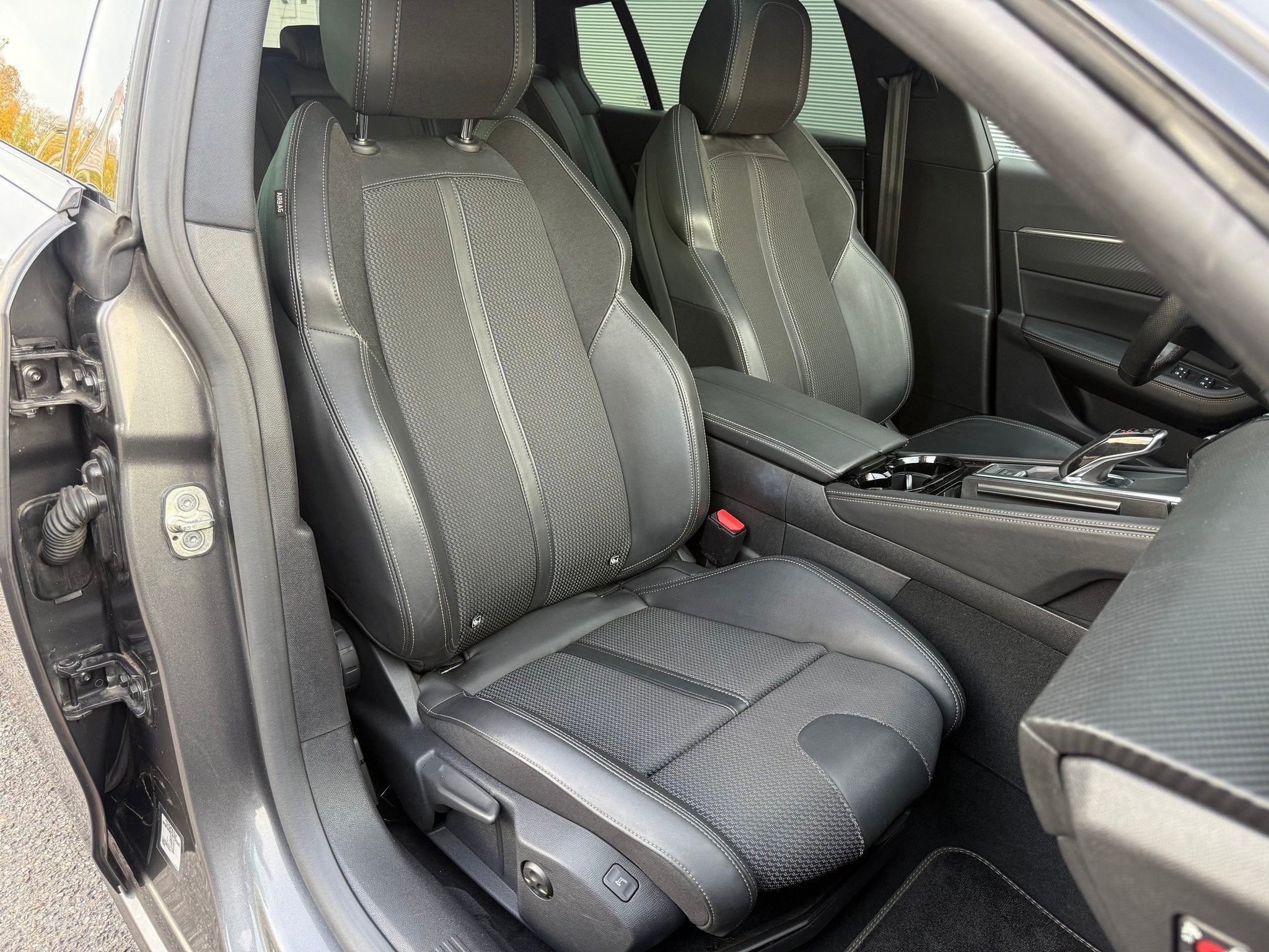 Peugeot 508 GT SW 12PureTech 130 EAT 8 automaat TOPPER, Autos, Argent ou Gris, Achat, Euro 6, https://public.car-pass.be/vhr/01d91ade-caed-44bf-96c8-6788f2800324
