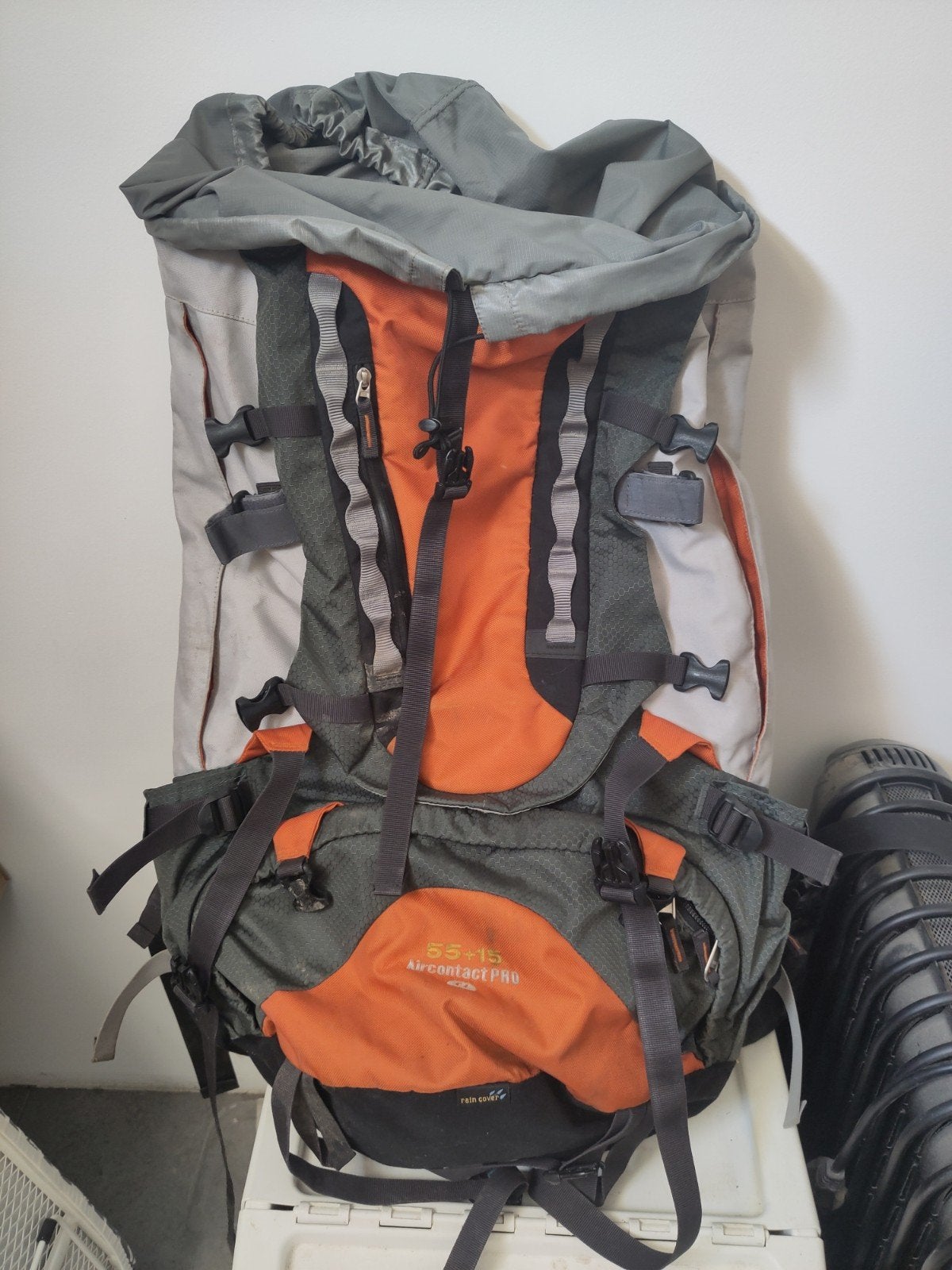 Deuter aircontact Pro 55 + 15 (2007), Ophalen