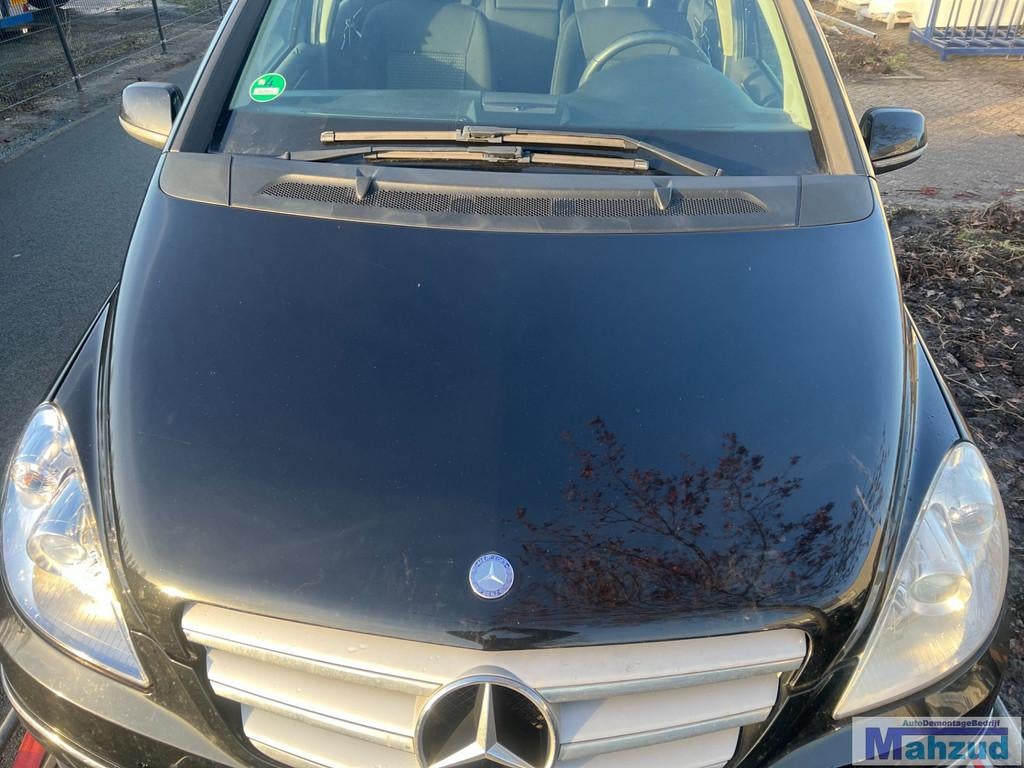 MERCEDES B KLASSE W245 Zwart 191 Motorkap 2004-2011, Auto-onderdelen, Gebruikt, Mercedes-Benz AG, Mercedes-Benz, Mercedesstrasse 120
70372  Stuttgart, DE