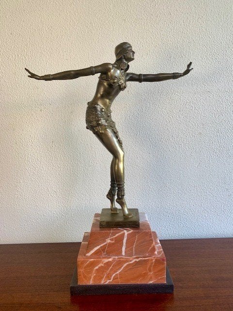 Groot Bronzen Beeld (naar) D.H.  Chiparus Phoenician Dancer, Antiek en Kunst, Art deco, Ophalen of Verzenden, Brons, 20 - 50 cm