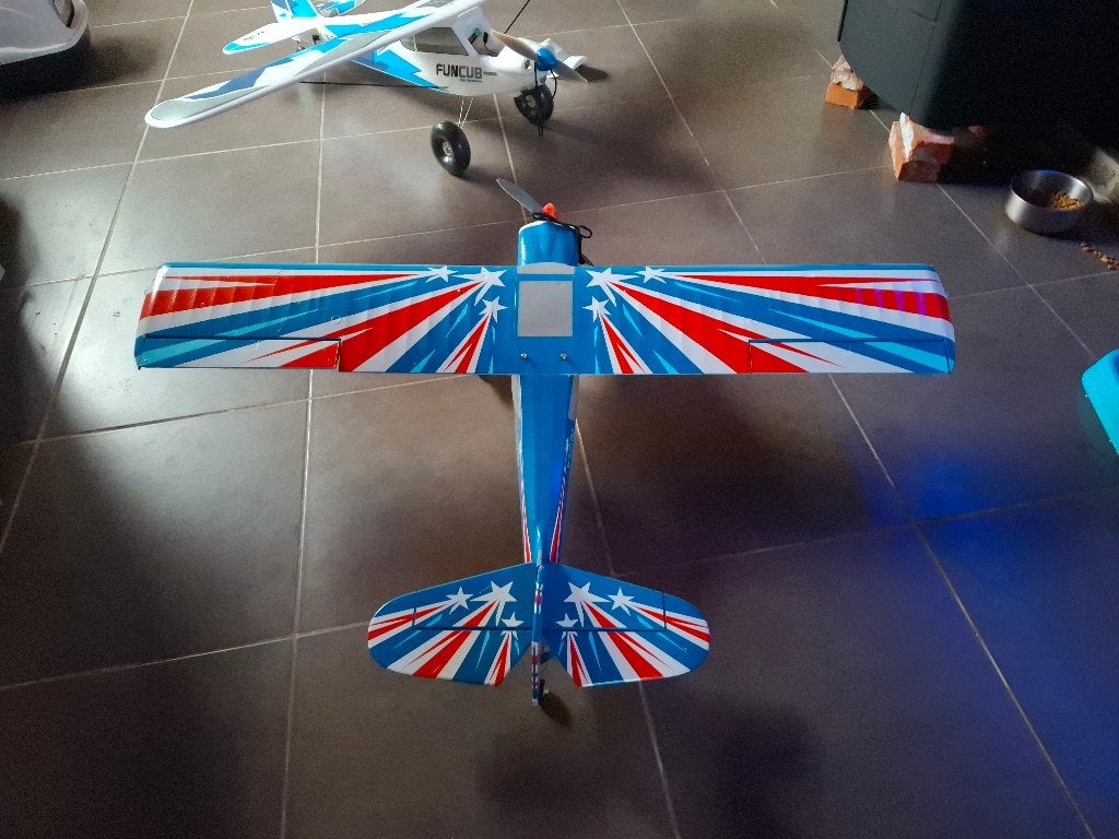 E flight decathlon, Hobby & Loisirs créatifs, Enlèvement, Comme neuf, Électro, RTF (Ready to Fly)