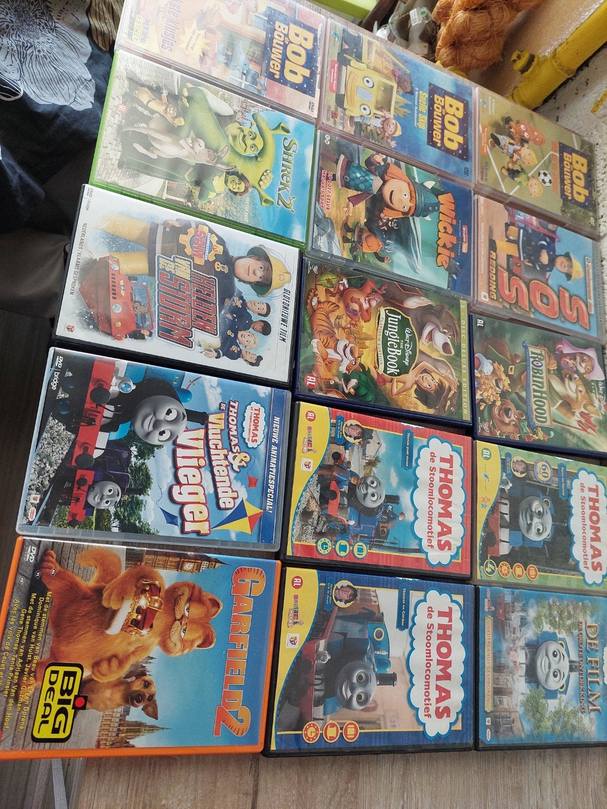kinder dvd s 1€ per stuk, Ophalen