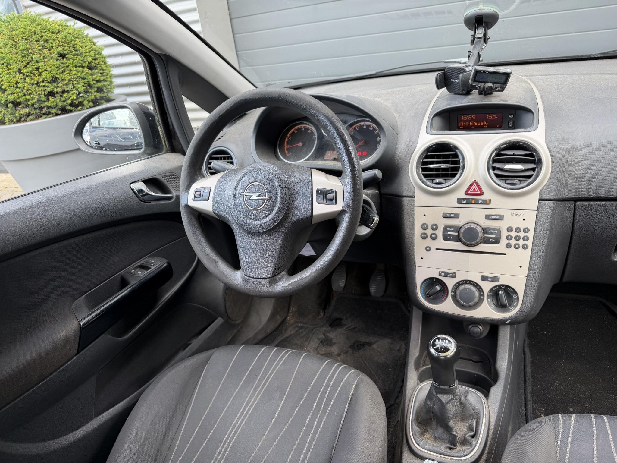 Opel Corsa 1.4-16V Enjoy, Autos, Entreprise, Boîte manuelle, 5 portes, 5 places