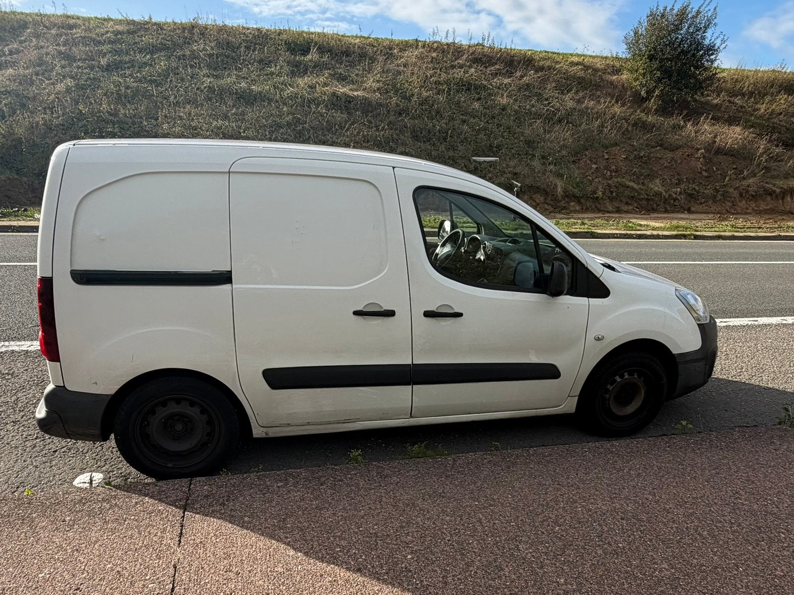 Peugeot Partner 1.6 vti Euro 6B, Autos, Bluetooth, Euro 6, Entreprise, 3 places