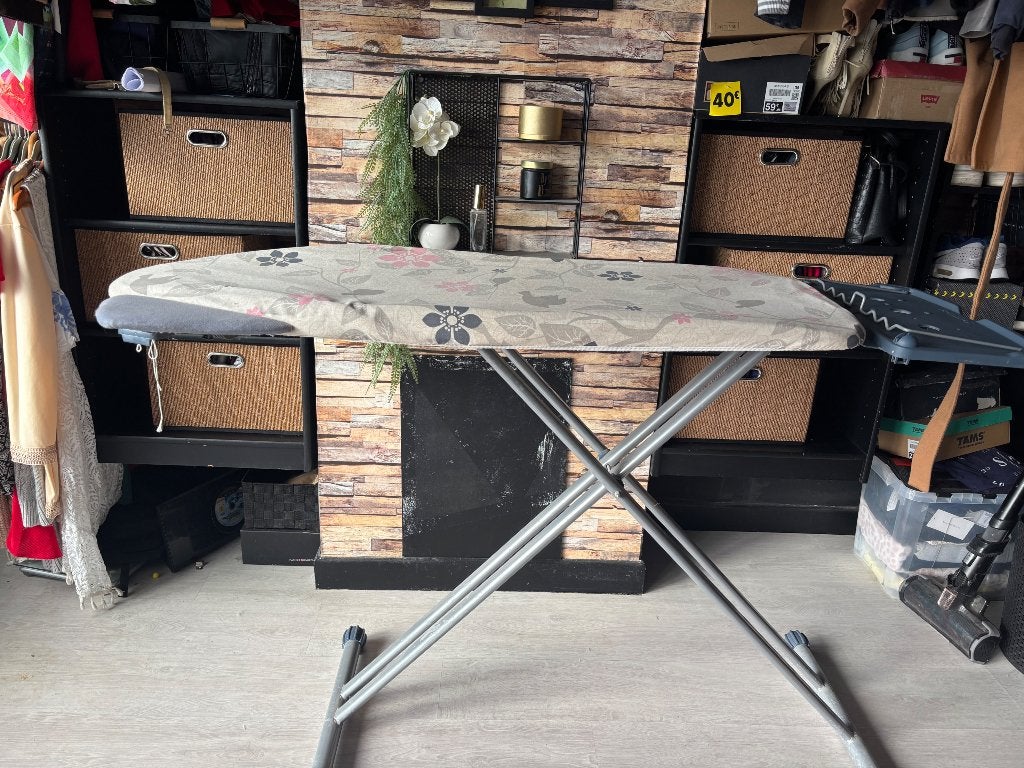 Table à repasser xl philips, Enlèvement, Comme neuf