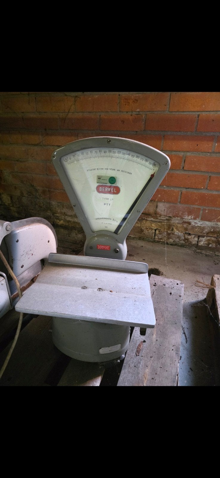 berkel postweegschaal, Ophalen