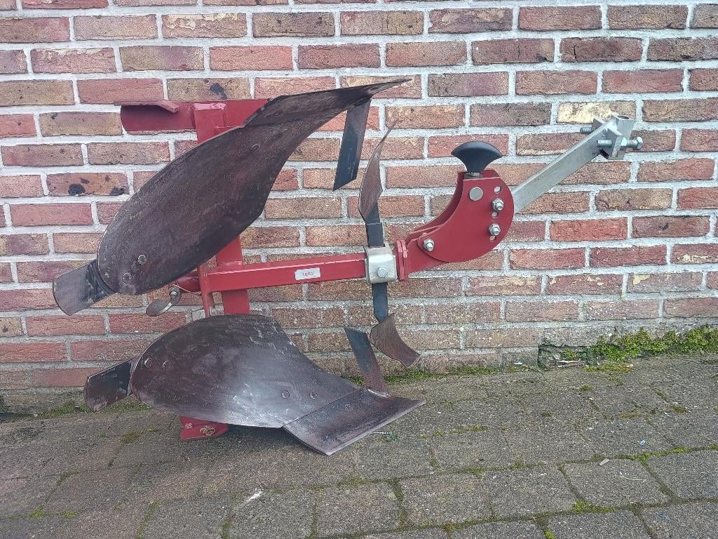Ploeg motoculteur Majar, Zakelijke goederen, Ophalen