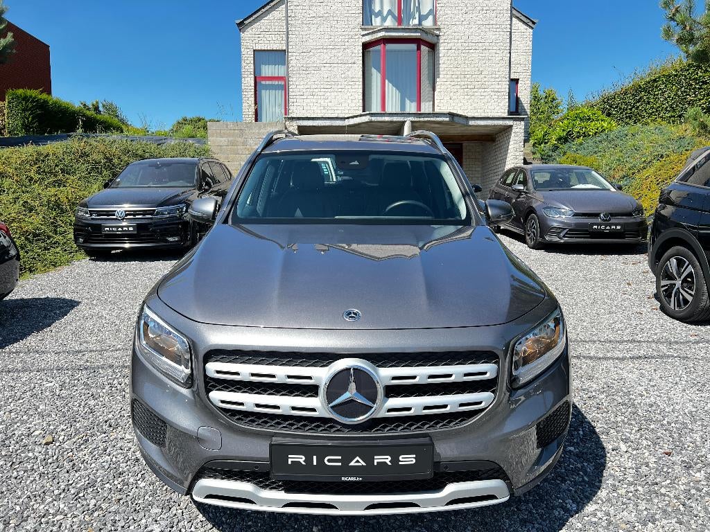MERCEDES GLB 180 d 2.0 Camera Airco Gps Carnet GARANTIE 1an, Achat, Entreprise, Entretenue par le concessionnaire, Noir