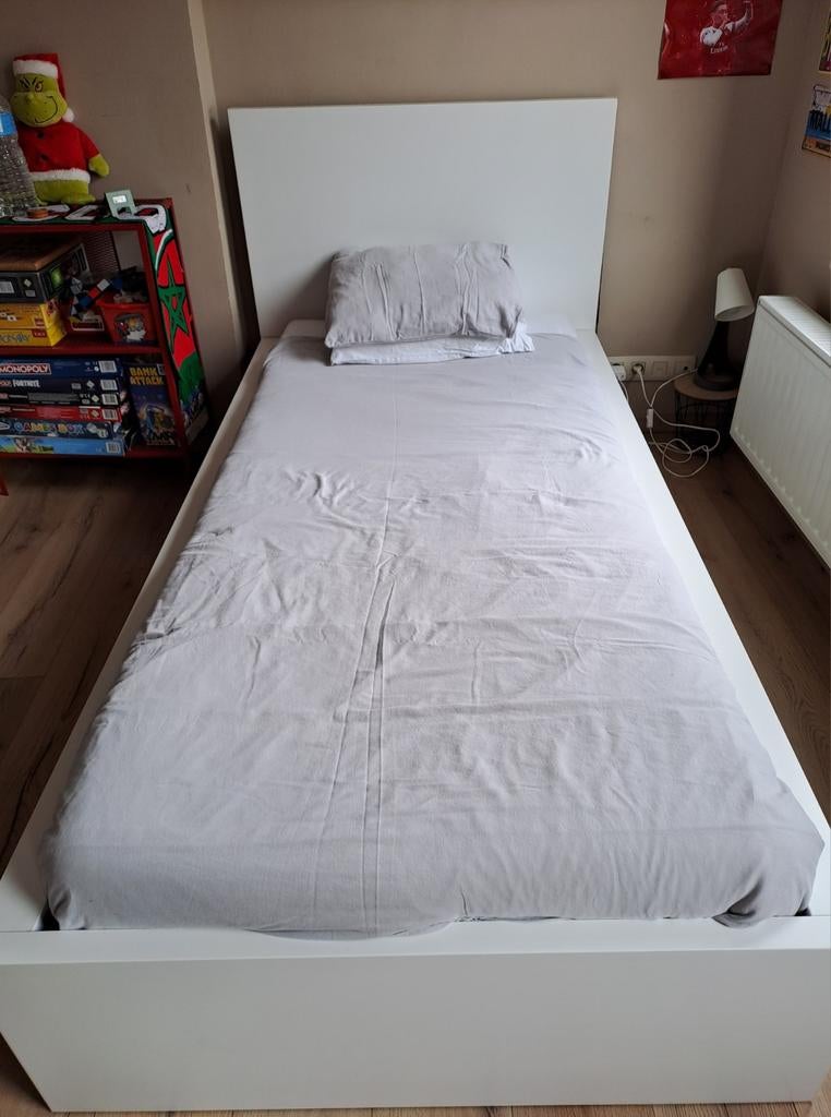 Lits IKEA MALM 90x200  (2 Lits à vendre), Enlèvement
