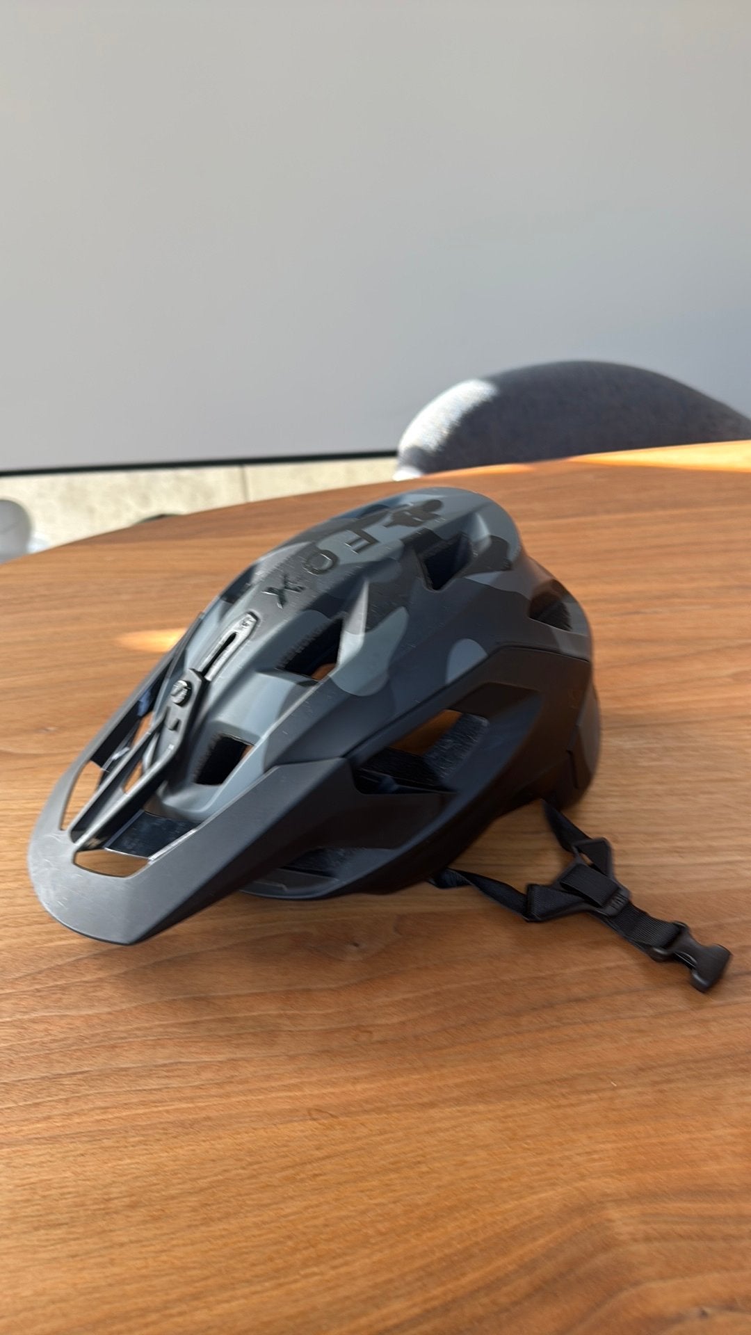 Fox speedframe mtb helmet kids / small adult, Vélos & Vélomoteurs, Accessoires vélo | Casques de vélo, Enlèvement, Comme neuf
